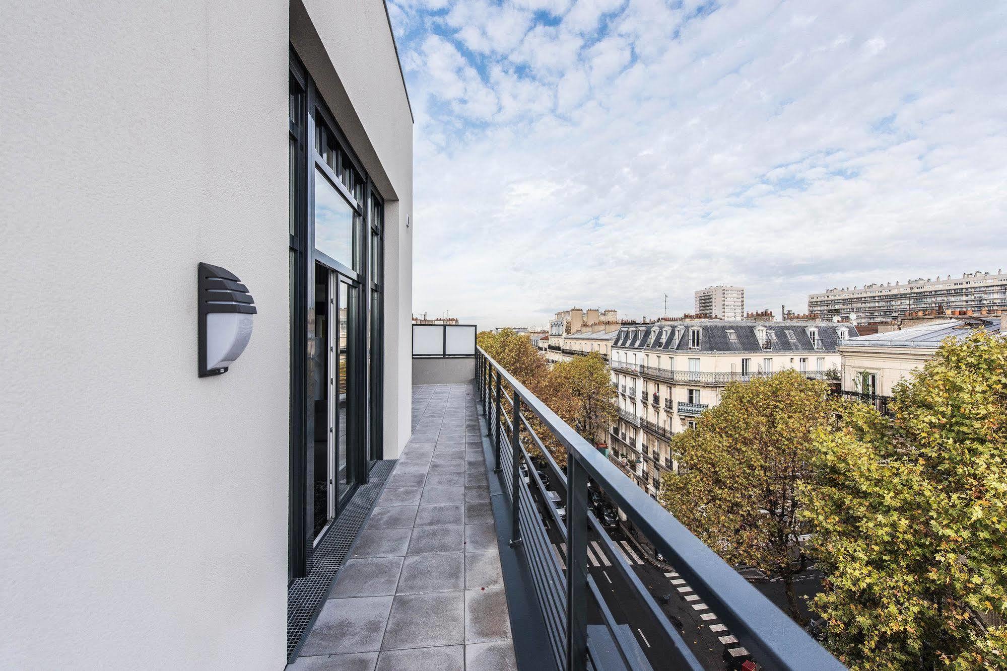 Les Appartements Paris Clichy Exterior photo